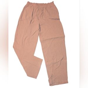 Woman's Tan Pants